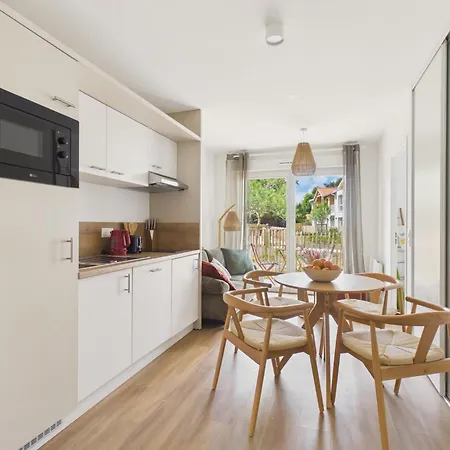 Appartement Le Swallow - Pour 4 - Piscine Commune *